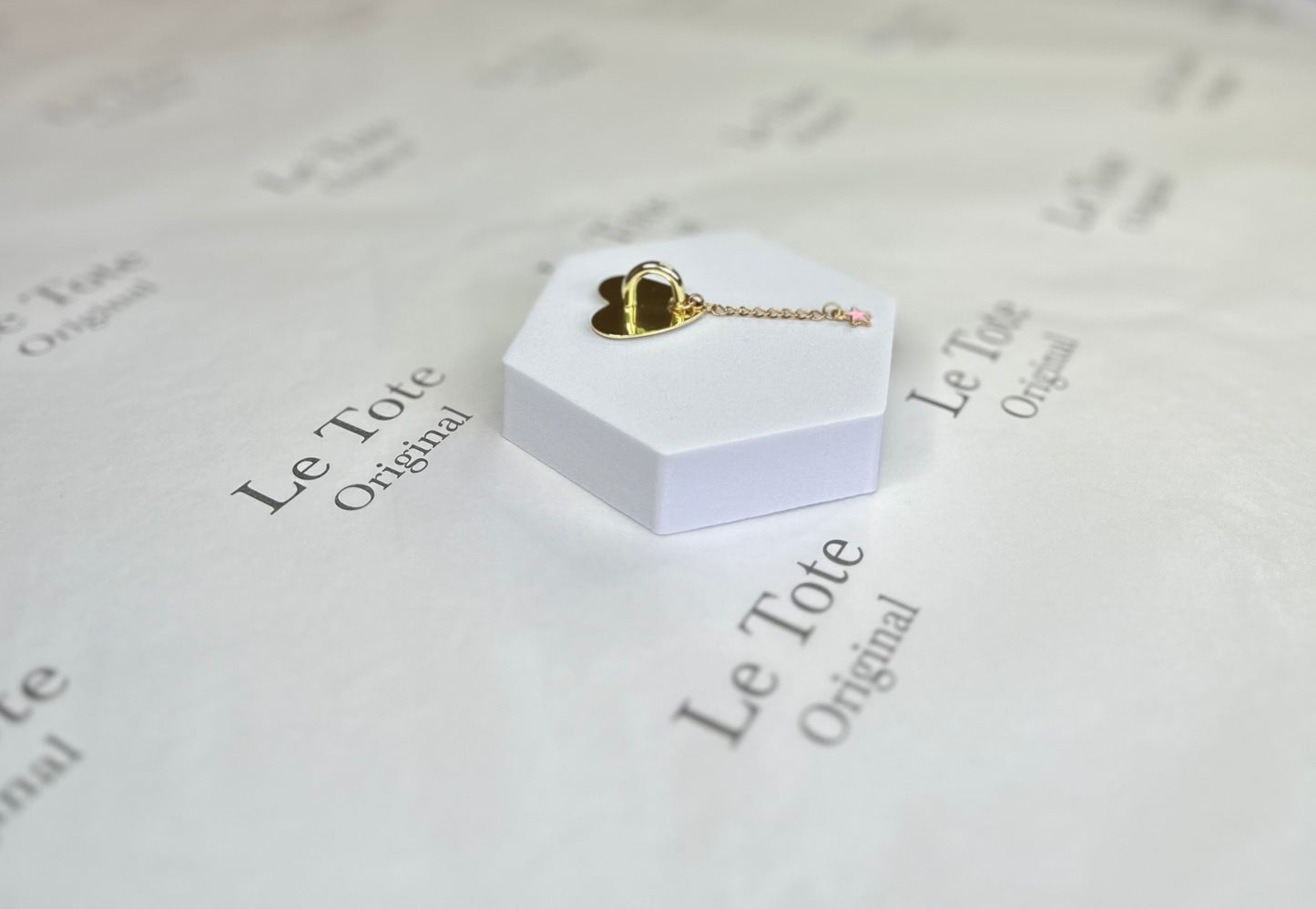 Heartlink Phone Charm